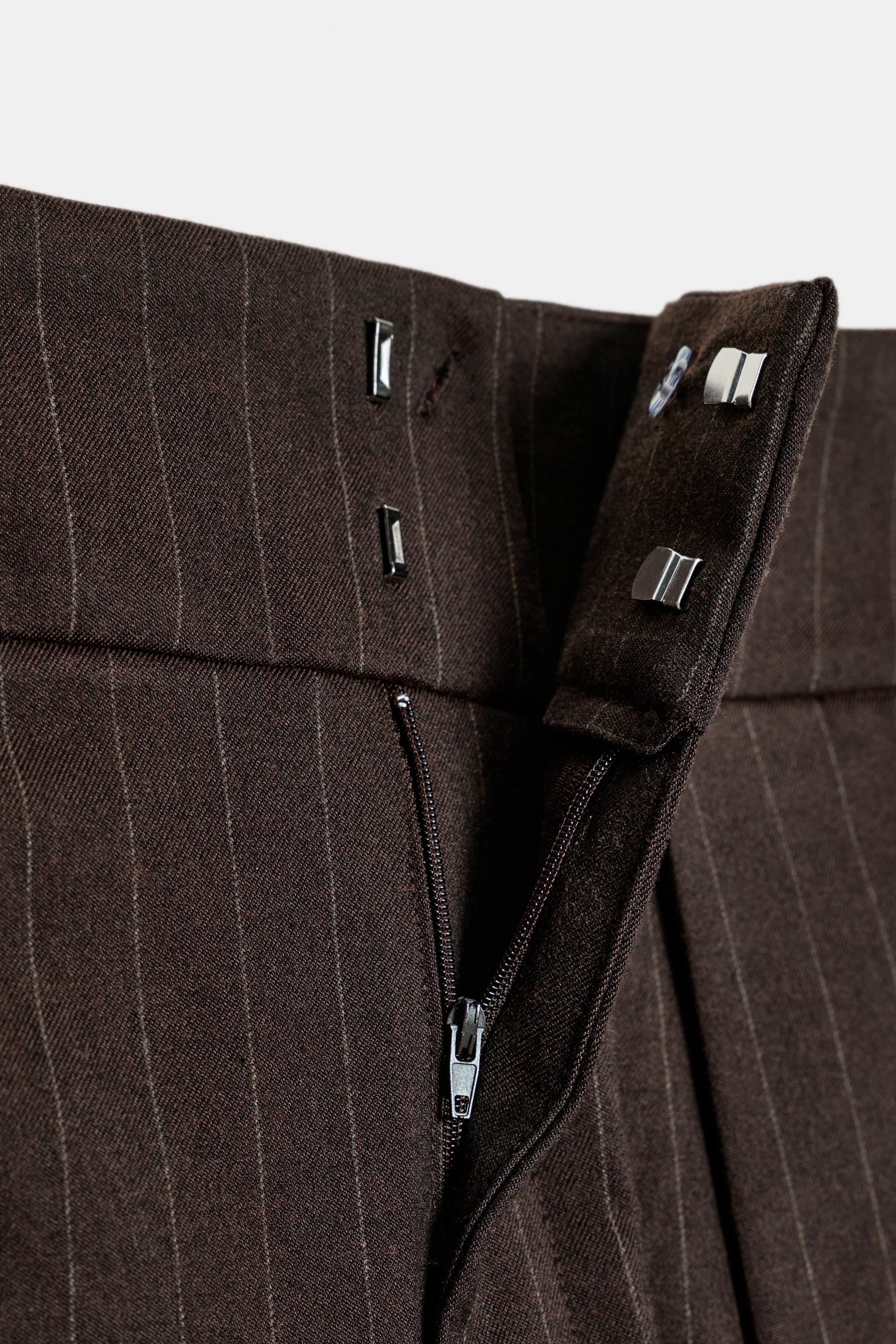 BALLOON STRIPED PLEATED PANTS